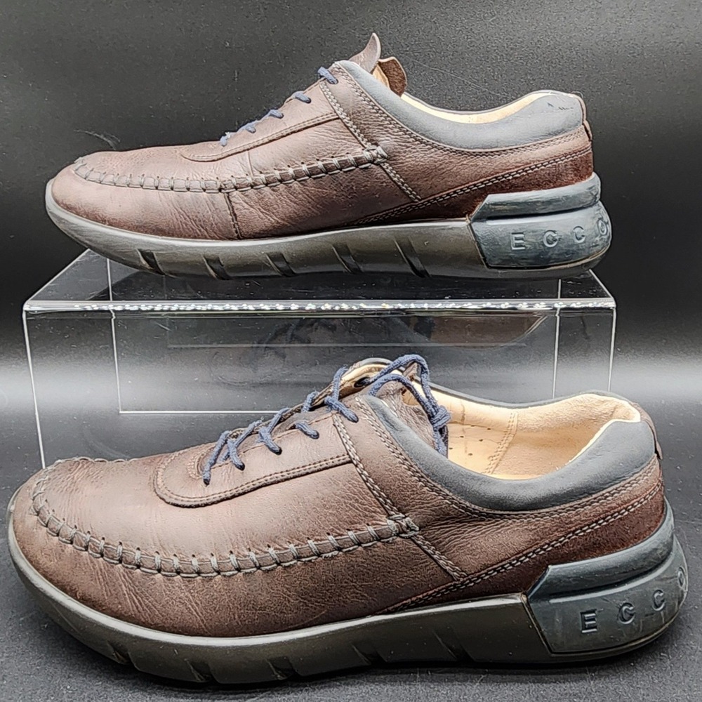 ECCO 44 Brown Leather Cross Casual Shoes Walking Comfort Gorpcore Rugged Mens 10